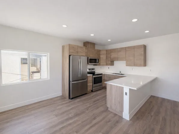 2139 Balboa Ave