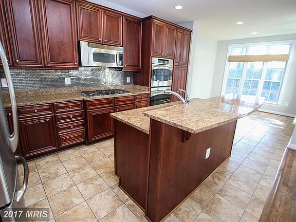 2nd image of 4019 Verret Dr #50