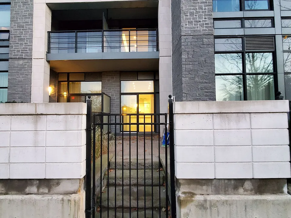 21 Clairtrell Rd #116