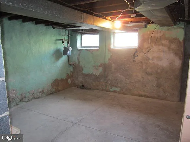 355 Hampden Rd — Photo 19