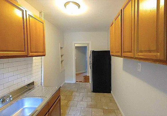 4th image of 2800 Bailey Ave APT 35B