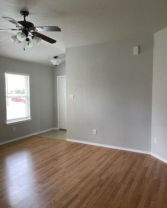 Front door/ living room