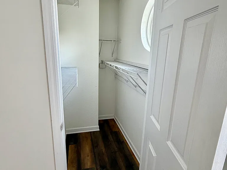 2356 Grovers Mill Ct SE — Photo 5