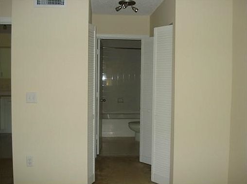5th image of 4848 N State Road 7 #4208
