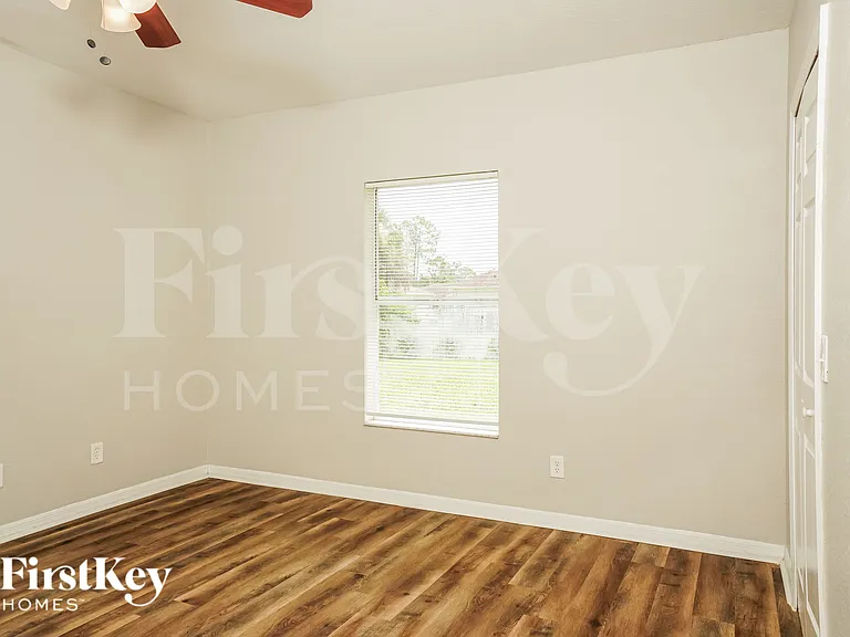 4220 S Cranberry Blvd — Photo 10