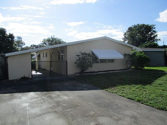 5th image of 1321 NW 65th Way