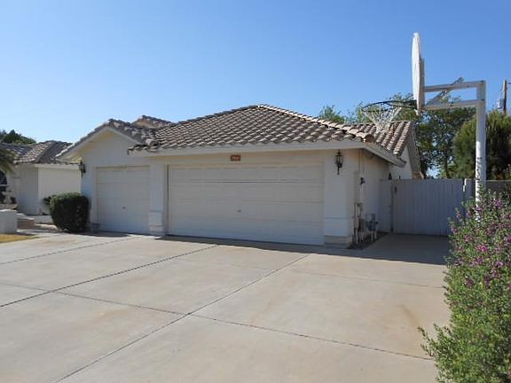 2nd image of 7535 W Mauna Loa Ln