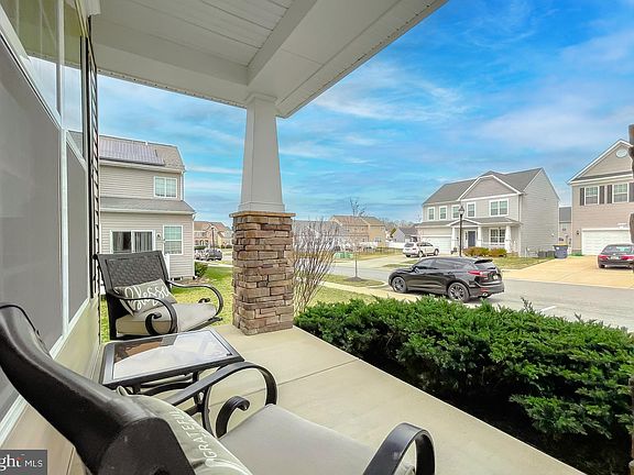 4th image of 41403 Heritage Ln