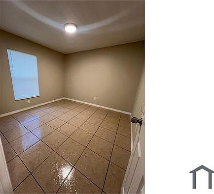 3rd image of 1027 Queen St S