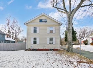 34 Elm St, Windsor Locks, CT 06096