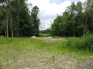 208 Forsyth Rd, Salem, CT 06420