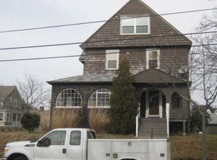 626 Hood St, Fall River, MA 02720