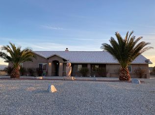 16087 Apache Rd, Apple Valley, CA 92307