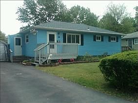 1st image of 18 Bauer Dr