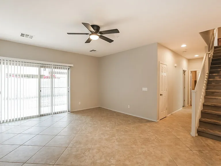 1575 E Elgin St — Photo 5