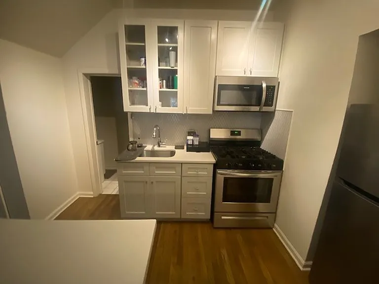 883 Monroe Dr NE — Photo 10