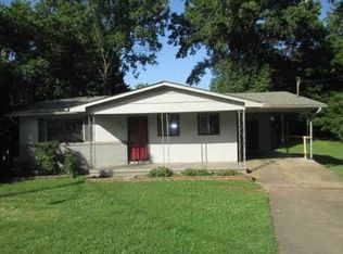 1407 Fox St, Athens, TN 37303