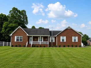 372 Brookside Dr, Cookeville, TN 38506
