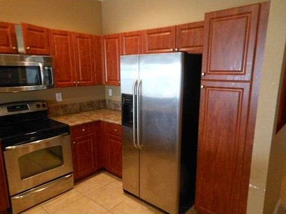 4th image of 3085 NW 30th Pl