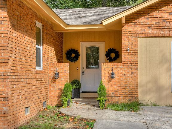 2nd image of 4569 Rockdale Ct