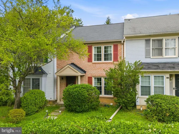 8529 Hawk Run Ter, Gaithersburg, MD 20886
