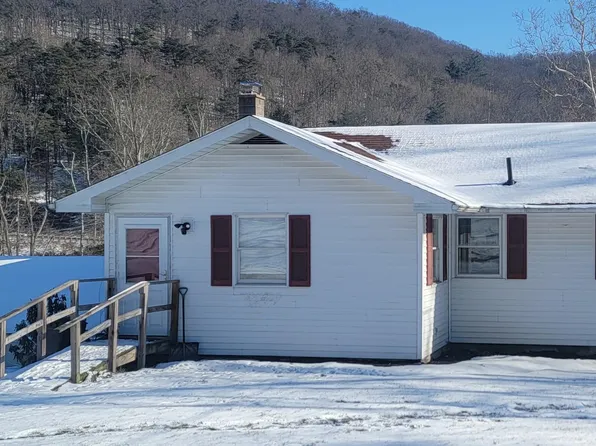 222 Fullertown Rd, Muncy, PA 17756