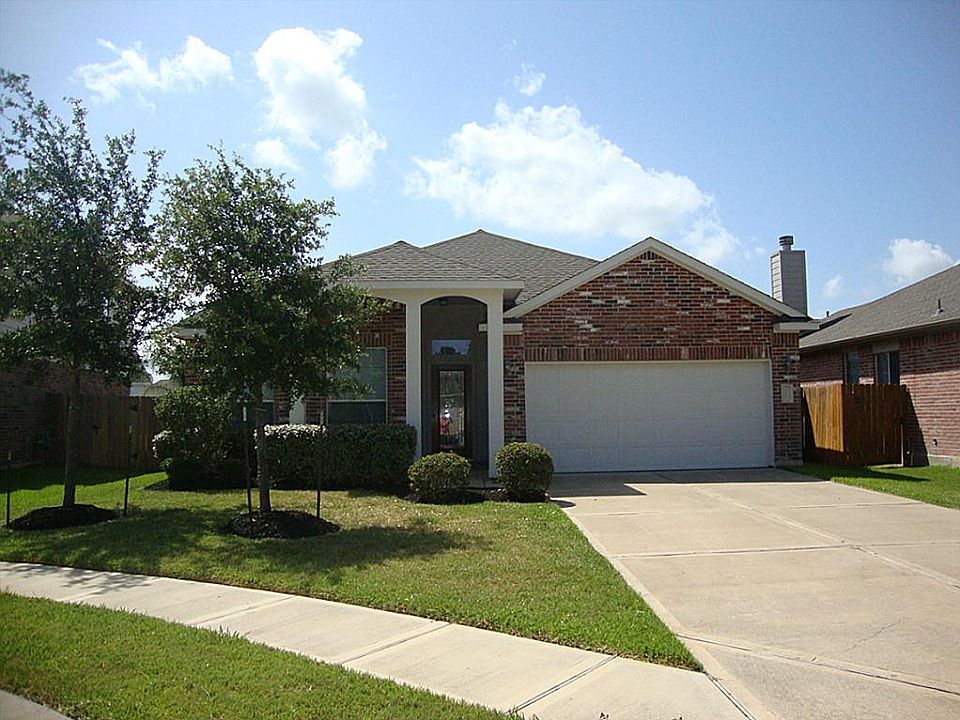 1st image of 2511 Oakthorn Ct