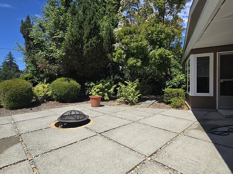1014 Brentwood Pl — Photo 31
