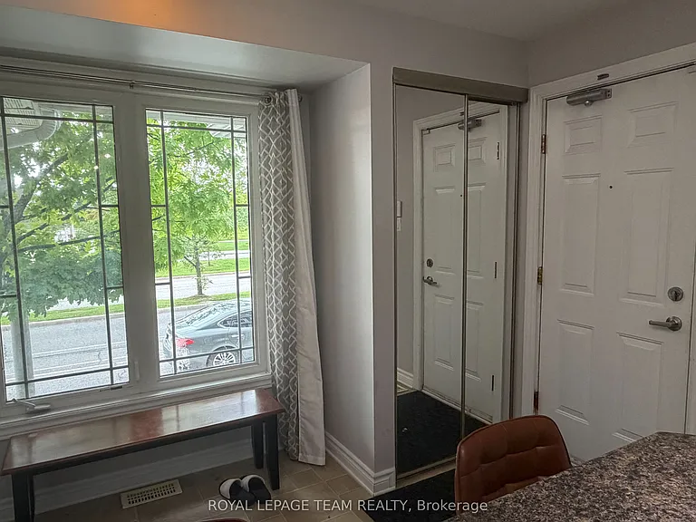 419 Chapman Mills Dr #A — Photo 11