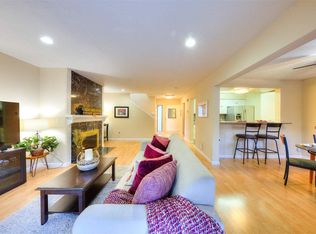 10 Basin Ct, Hercules, CA 94547