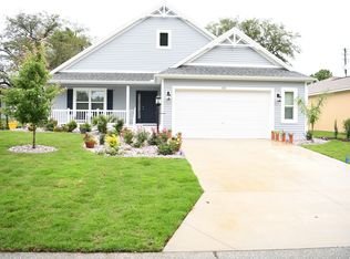 1121 Dustin Dr, The Villages, FL 32159