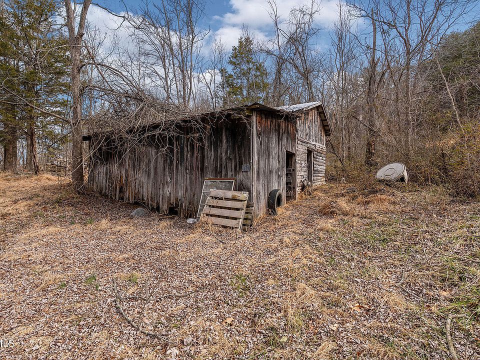 16th image of 8167 Asheville Hwy