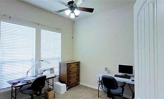 3rd image of 5217 Datewood Ln