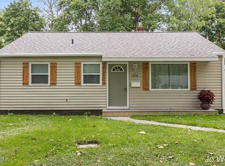 1358 Eastern Pl NE, Grand Rapids, MI 49505