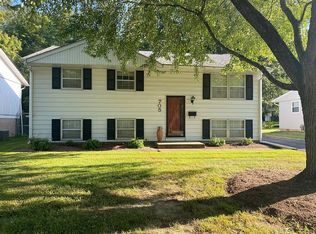 705 Juniper Dr, O Fallon, IL 62269