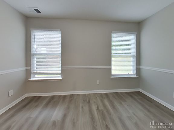 4th image of 821 Witherspoon Ct