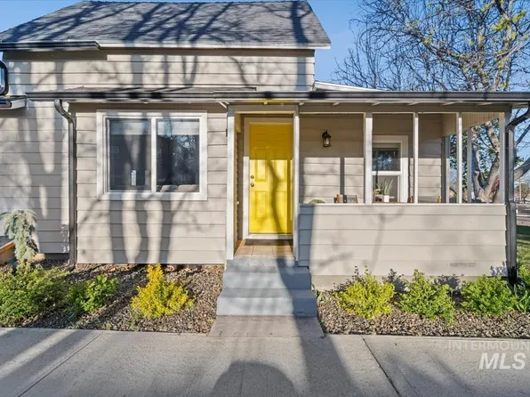 1916 E Oak St, Caldwell, ID 83605