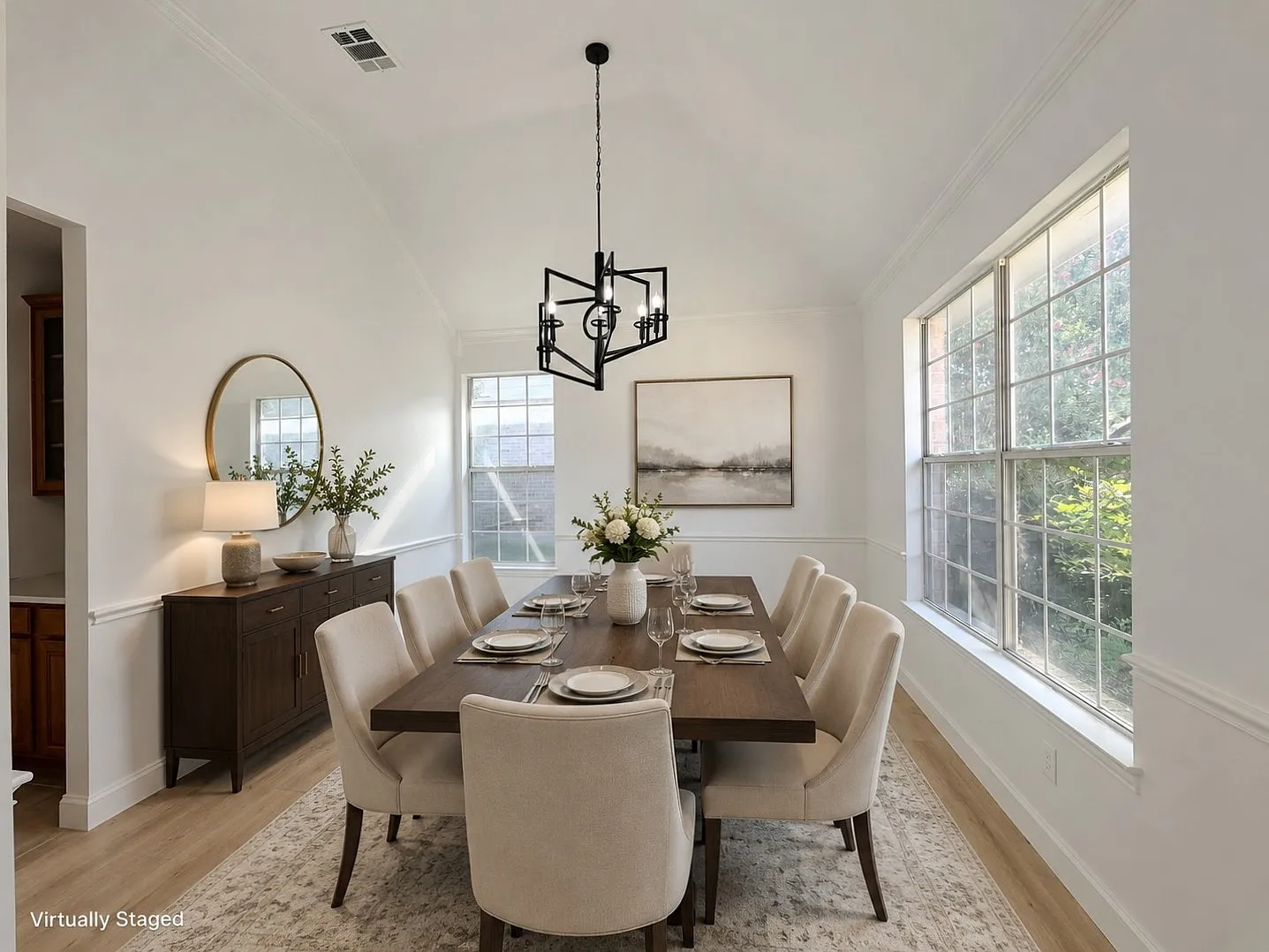 4 bed, 2551 sqft, $3,000 — Photo 4
