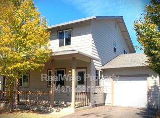 1288 Willow Ln, Grants Pass, OR 97527