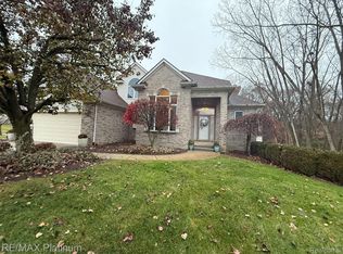 4428 Sundance Cir, Howell, MI 48843