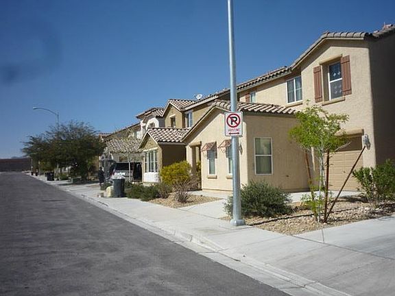 4th image of 5902 W Agate Ave