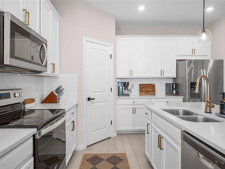 34382 Evergreen Hill Ct — Photo 7