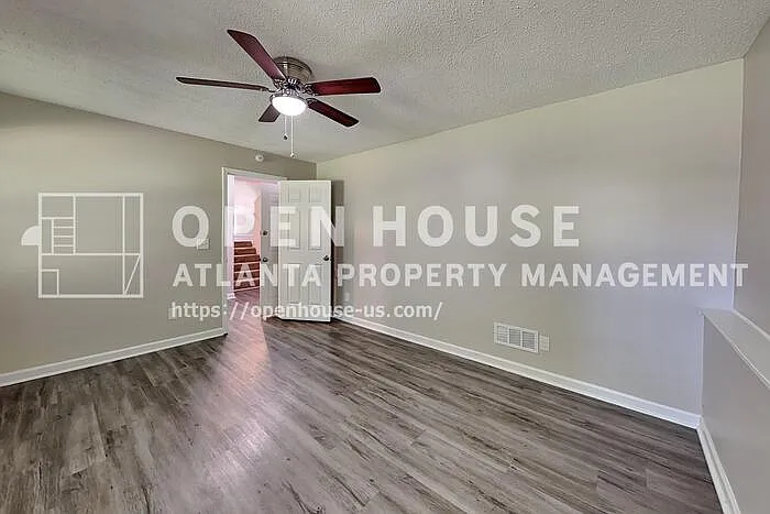 1732 English Ivey Ln NW — Photo 6