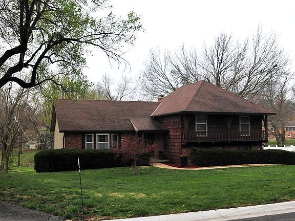 2nd image of 5153 Mansfield Ln