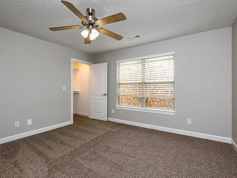 Arbor Mist Townhomes — Photo 35