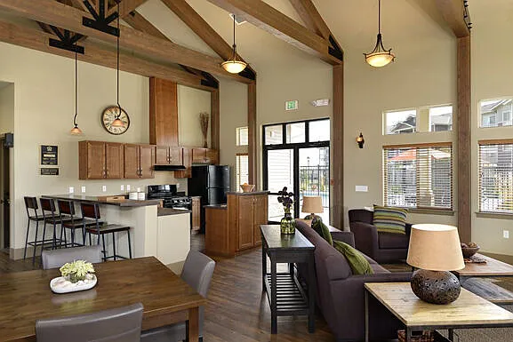 Copper Steppe Apartments — Photo 1
