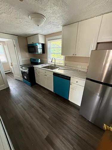 770 Dexter St #2R Photo 1