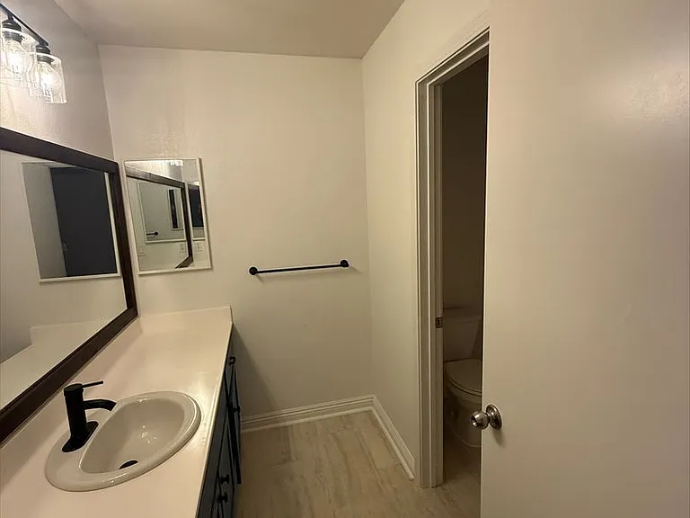 2212 Falcon Dr — Photo 28