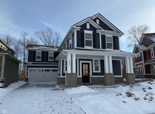 15893 Tharp Woods Dr, Fishers, IN 46037
