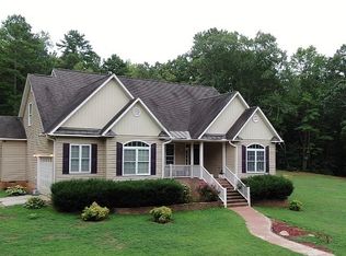 853 Hawks Nest Dr, Bracey, VA 23919